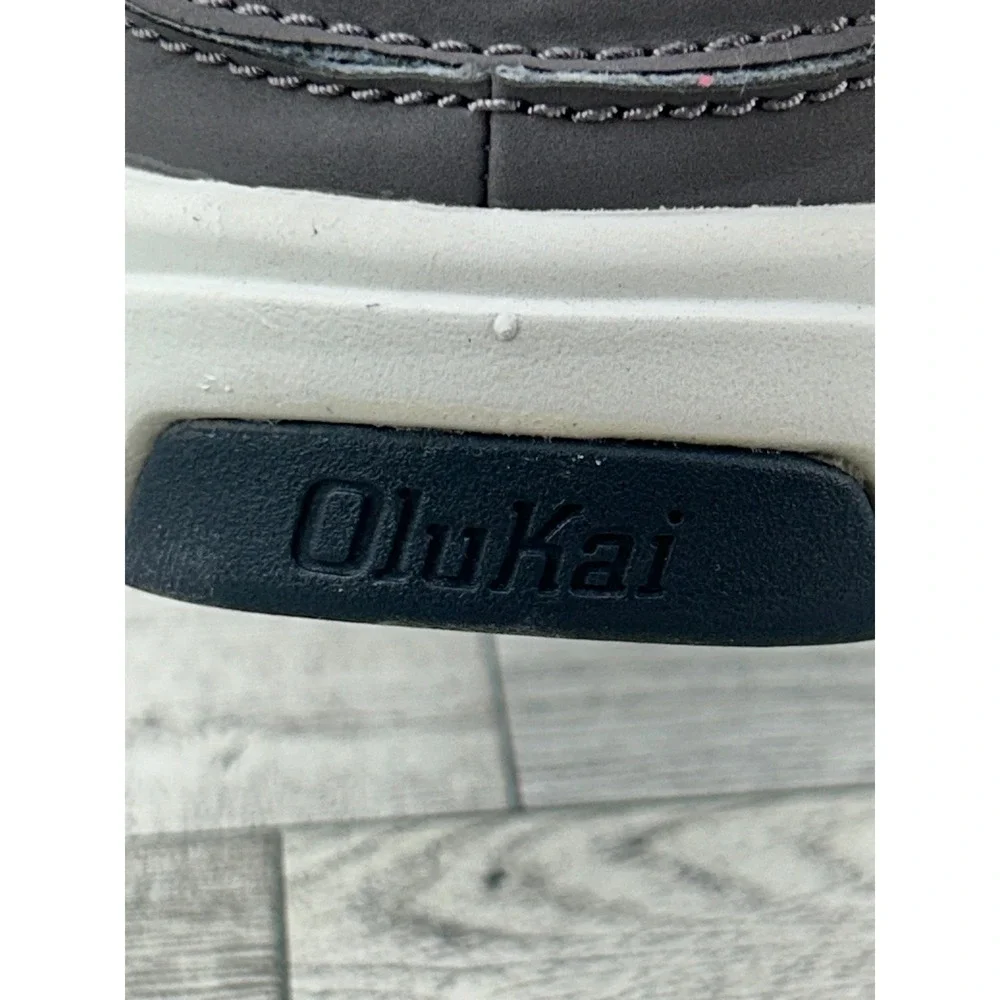 OluKai Lae'ahi Men Sz 10.5 Dark Grey Mesh Slip On Sneakers 10443-PVPV Pavement‎
